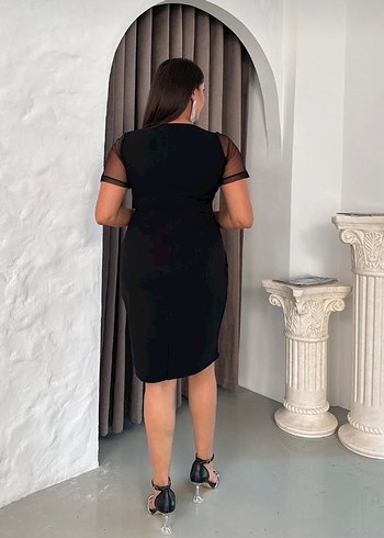44 Beden siyah Renk Sim Şeritli Abiye