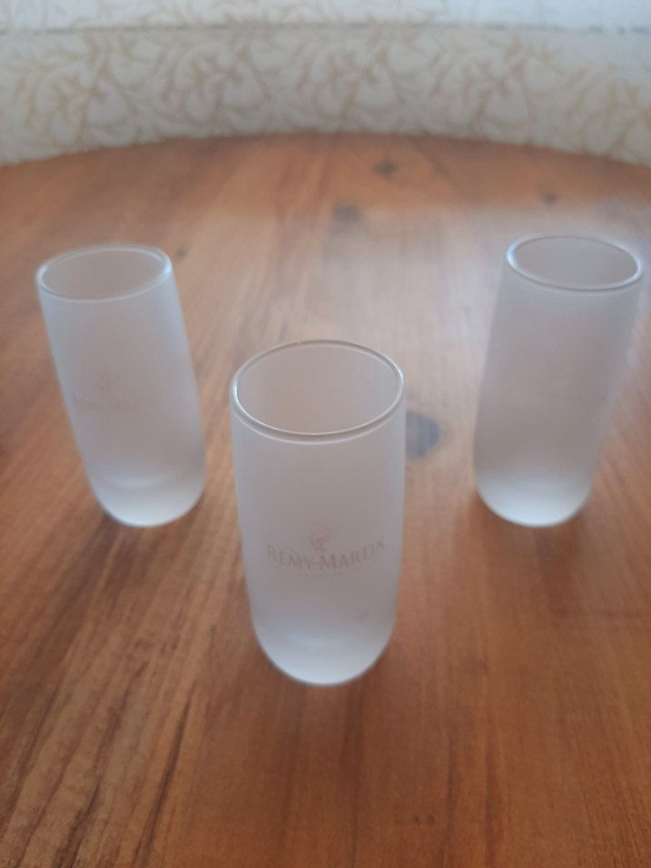 Rémy Martin Bej Parlak Bardak - Görsel 2