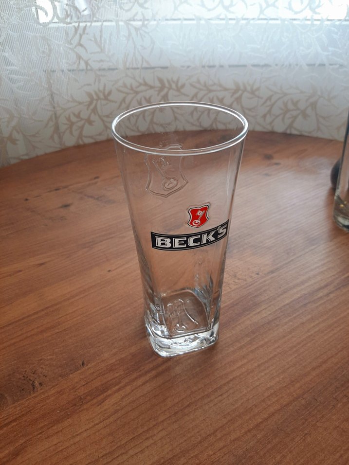 Shiny Beck's Bira Bardağı - Görsel 3