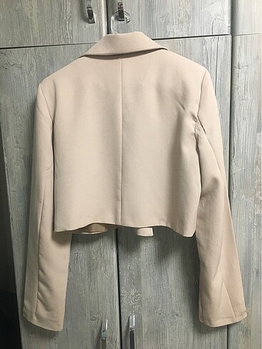 Trendyol & Milla Crop blazer