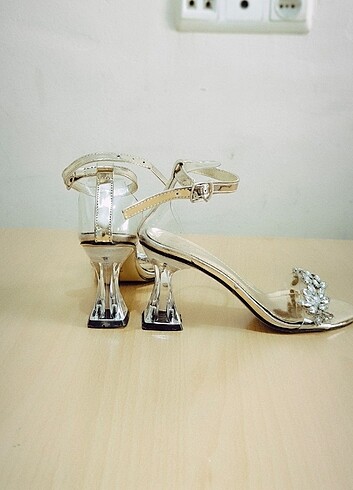 Diğer Stiletto
