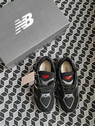 42 Beden NEW BALANCE 9060 Siyah-gri