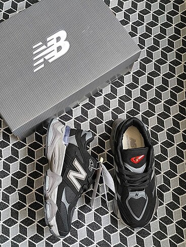 New Balance NEW BALANCE 9060 Siyah-gri