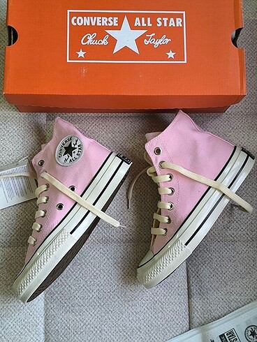 37 Beden ?Converse chuk Taylor all star 70 NORMAL TABAN PUDRA PEMBE BOĞ