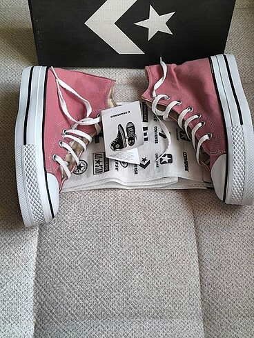 Converse ?Converse all star platform. PEMBE BOĞAZLI