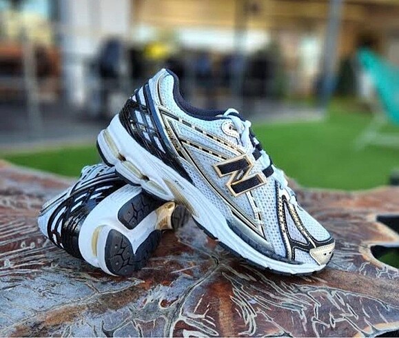 42 Beden çeşitli Renk ????NEW BALANCE 1906W