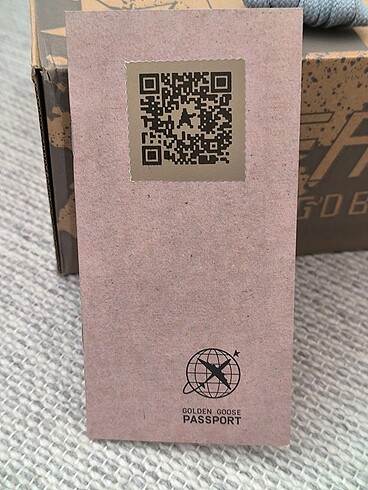 36 Beden GOLDEN GOOSE DELUX BRAND