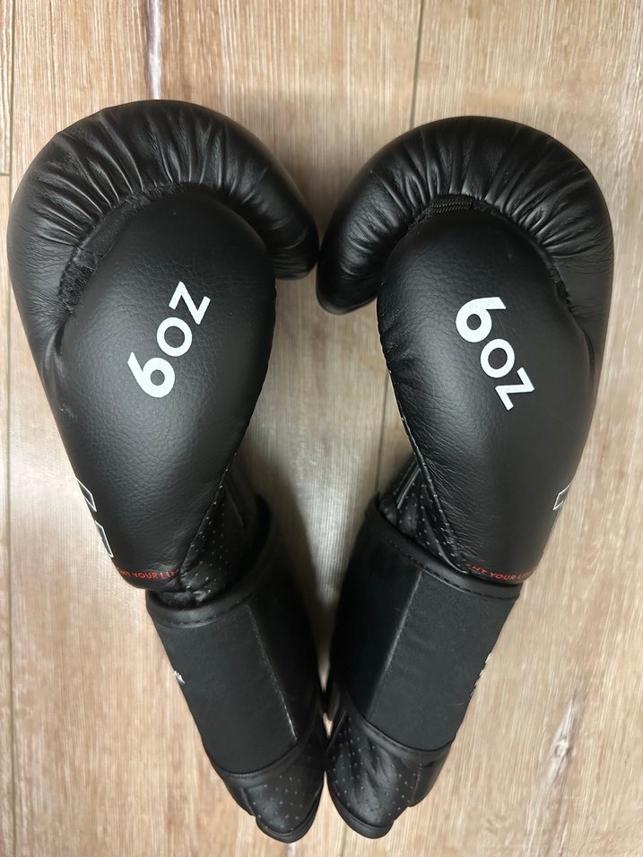 Decathlon 6oz boks eldiveni - Görsel 4