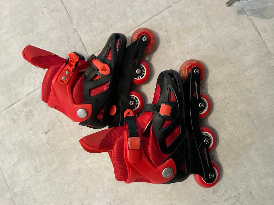 33-36 Kırmızı Kaykay Patenleri Tokalı - Görsel 2