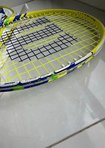 Wilson Serena-Venus özel seri Tenis Raketi ve Renkli Kılıf - Görsel 4