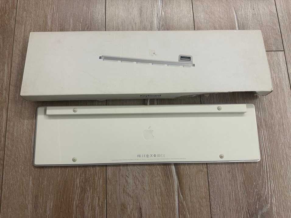 Apple USB klavye - Görsel 2