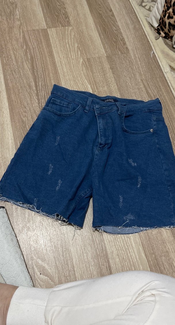 Gevşek Kesim Mini Mavi Denim Şort - Görsel 2