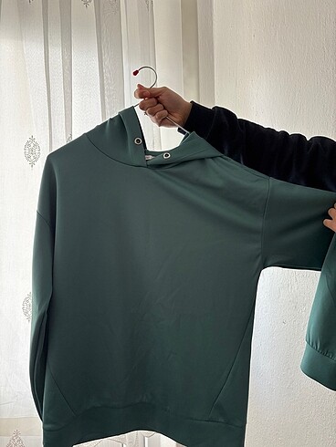Kapüşonlu sweatshirt