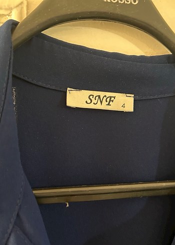 44 Beden mavi Renk Düğmeli Uzun Kollu Mavi Nakışlı Tunik