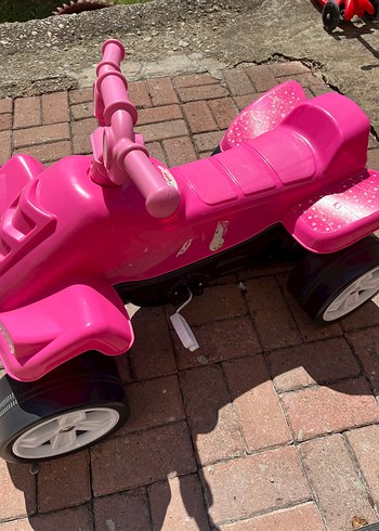 Beden Pembe Renkli dört Tekerlekli Çocuk motoru
