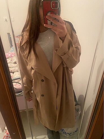 zara trençkot