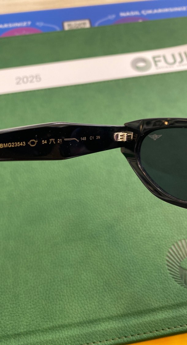 Şeffaf Siyah Retro Gözlük - Görsel 4