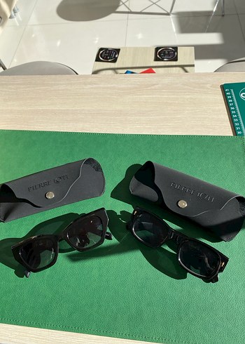 Kadın Siyah Klasik Güneş Gözlüğü - Görsel 2