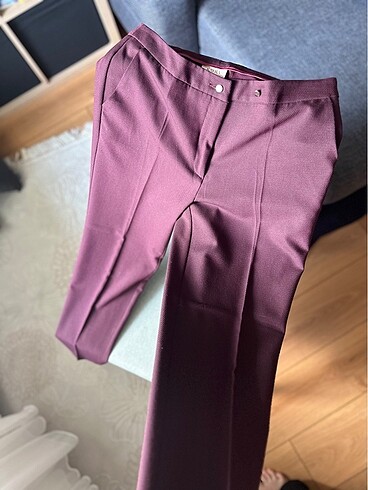 36 Beden bordo Renk Kayra marka klasik bordo pantolon