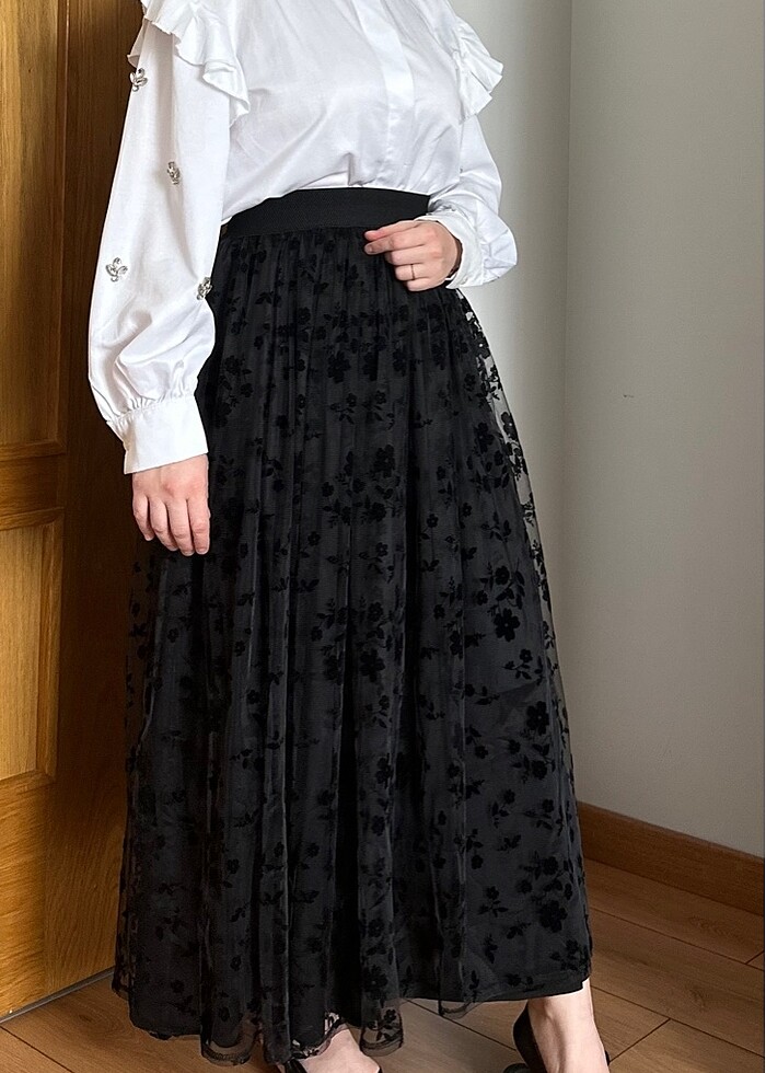 Gönül Kolat markasına ait özel üretim takım - Görsel 4