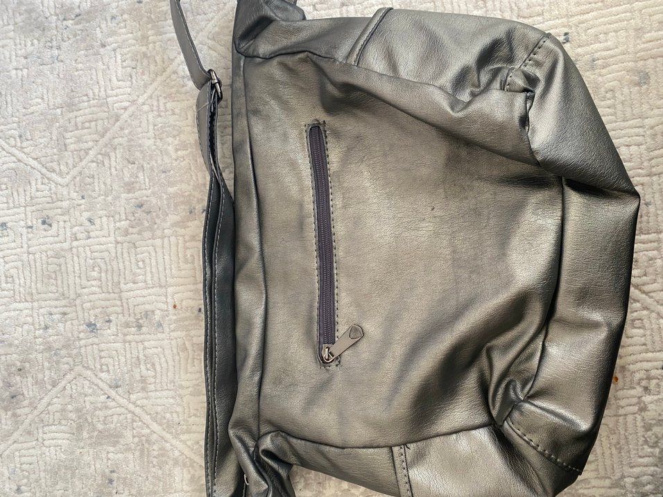 Gri Deri Fermuarlı Kadın Çanta - Görsel 4