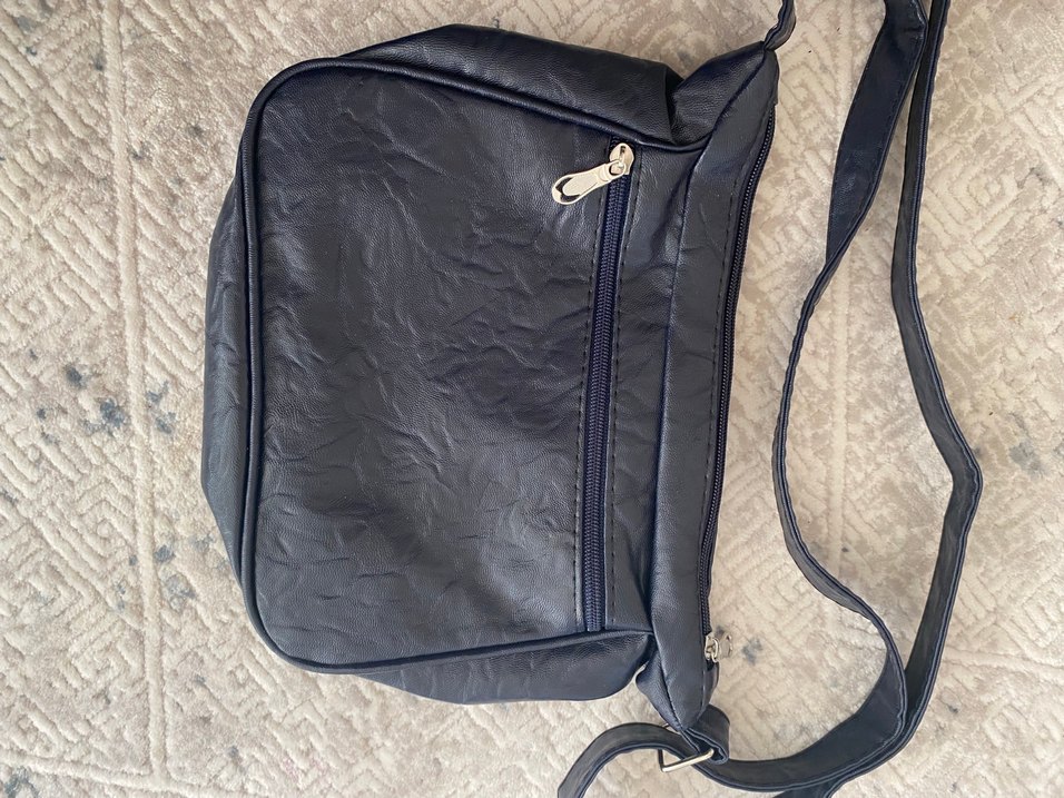 DERIMA Siyah Omuz Çantası - Görsel 2