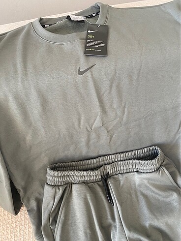 nike eşofman takımı