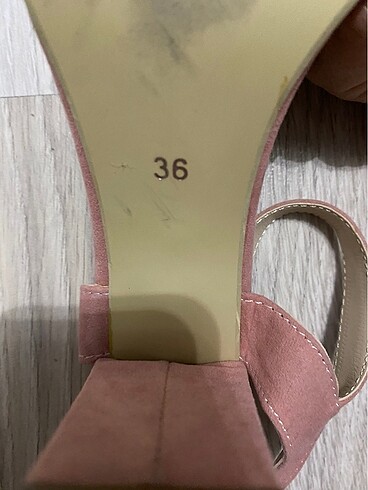 36 Beden toz pembe topuklu ayakkabı