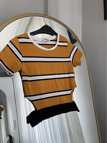 Çizgili tshirt