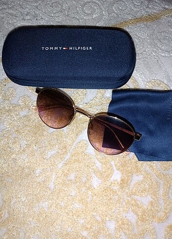 Tommy Hilfiger Güneş Gözlüğü 