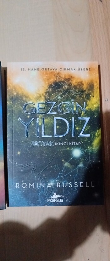  Zodyak - Gezgin Yıldız 2 kitaplık set