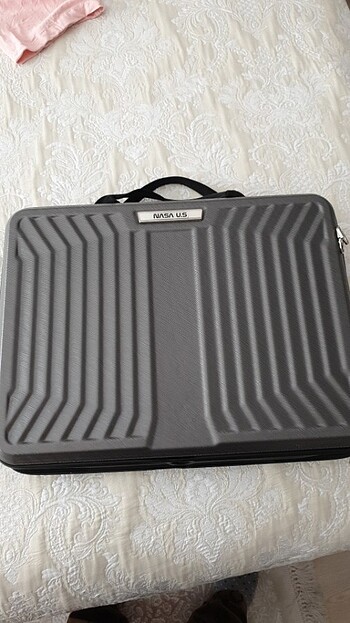 Laptop çantası