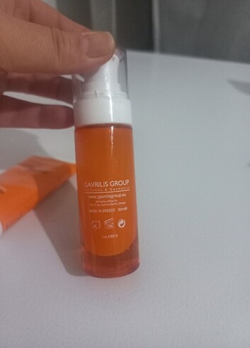  Beden Tomyy bal kabağı serum ve 30 faktör güneş kremi 