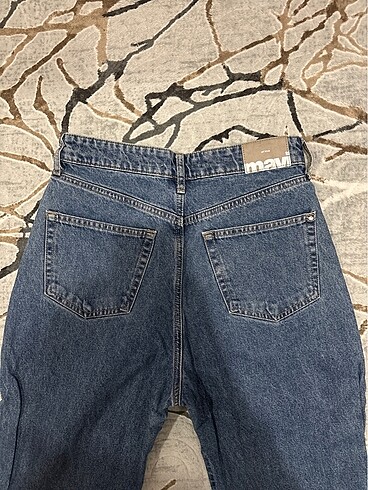 26 Beden Mavi Jeans Kot Pantolon