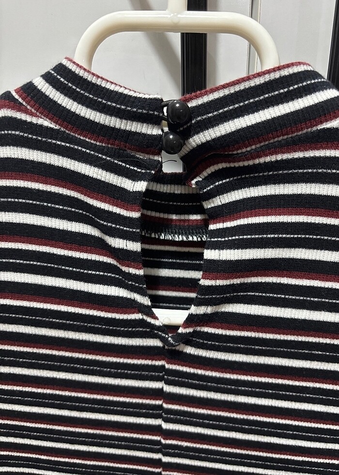 Yırtmaçlı Elbise - Görsel 3