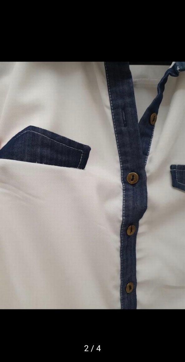 Düğmeli Kot Detaylı Beyaz Kolsuz Gömlek - Görsel 2