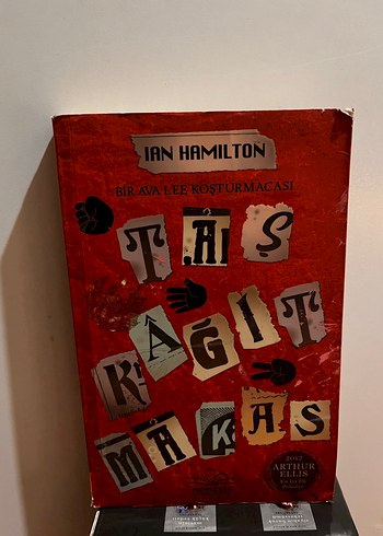 Bir Avalee Kosturmacası - Ian Hamilton