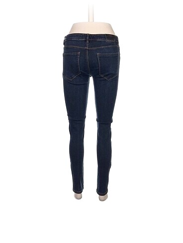 38 Beden Stradivarius Skinny %70 İndirimli.