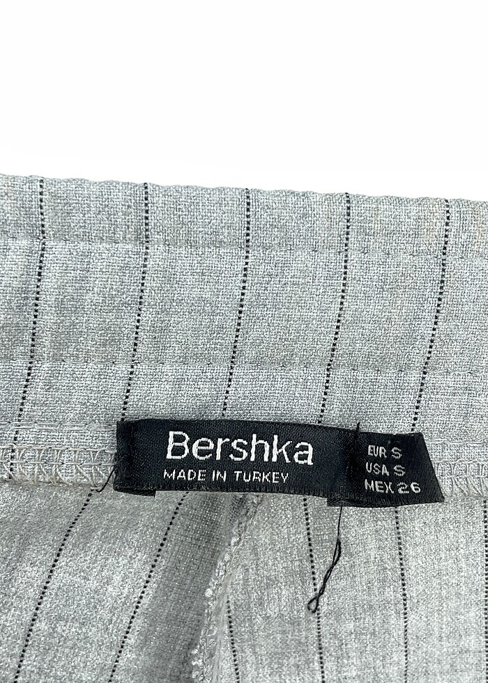 Bershka Düz Kesim %70 İndirimli. - Görsel 4