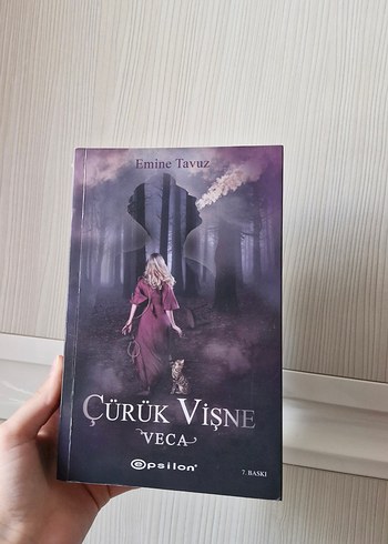 Çürük Vişne - Emine Tavuz Roman