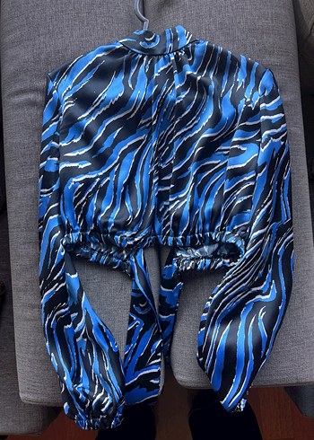 Bershka saten üst - Görsel 2