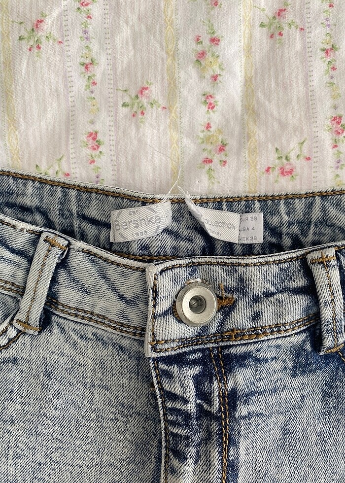 bershka mini kot şort - Görsel 3