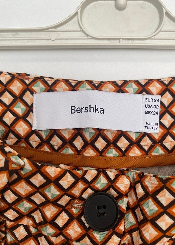 bershka turuncy desenli pantolon - Görsel 4