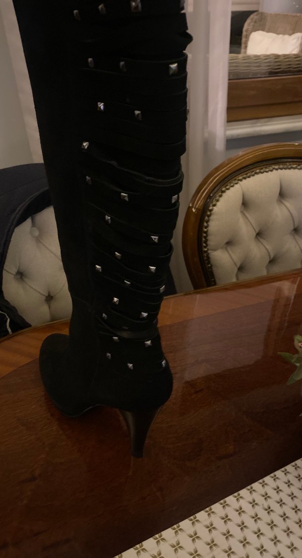 Siyah Süet Yüksek Topuklu Diz Boyu Gotik Çizme - Görsel 3