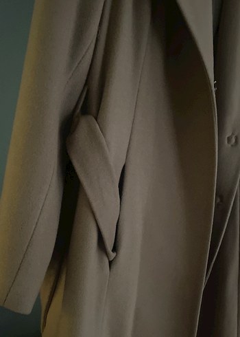 Bej Kadın Süet Uzun Düğmeli Klasik Kaban - Görsel 4