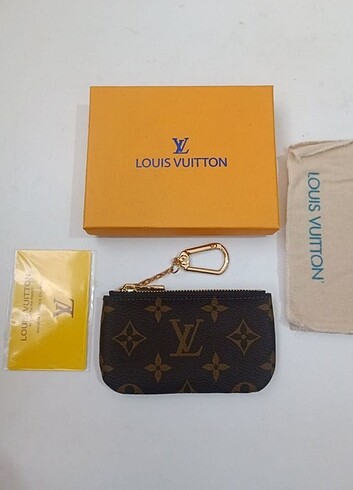 Louis Vuitton Louis Vuitton bozuk para cüzdanı ve anahtarlık