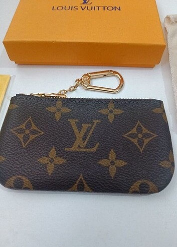 Louis Vuitton Louis Vuitton bozuk para cüzdanı ve anahtarlık