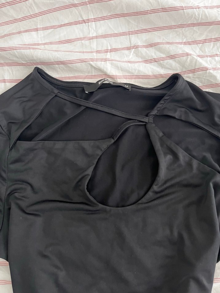 Siyah V Yakalı Drapeli Uzun Kollu Bluz - Görsel 2