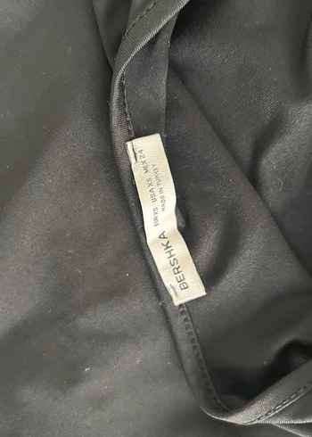 Siyah Uzun Drapeli Askılı Elbise - Görsel 3