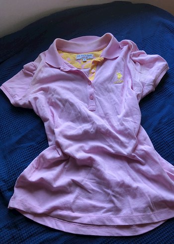 Düğmeli Pembe Polo Yaka Kadın Tişört